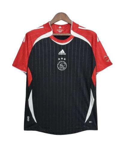 camisa ajax pr jogo 22 23 torcedor adidas masculina preta com detalhes em vermelho 1 1