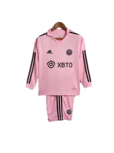 kit infantil inter miami cf i manga longa adidas rosa com detalhes em preto
